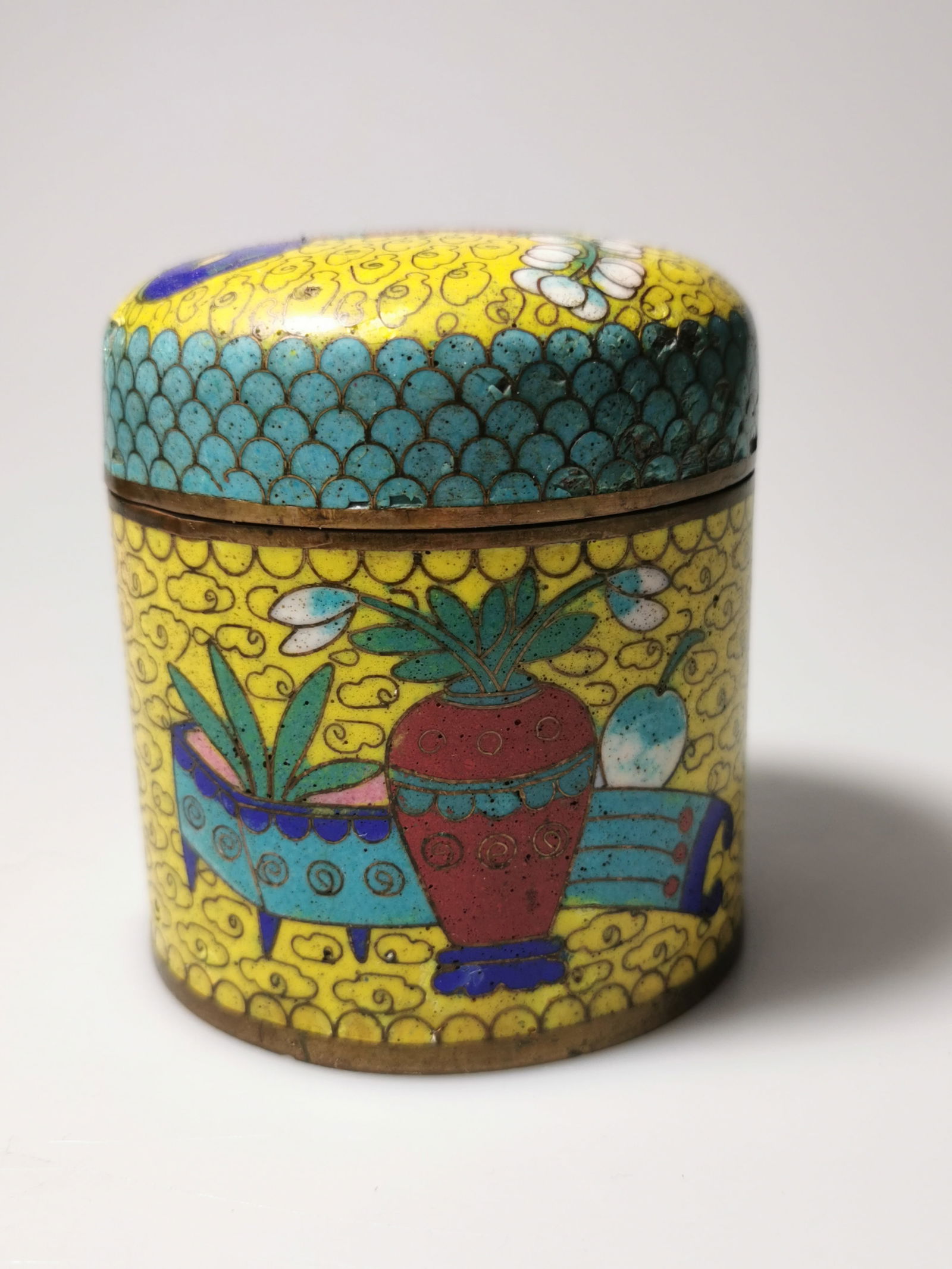 Chinese Cloisonné Lidded Jar - 2