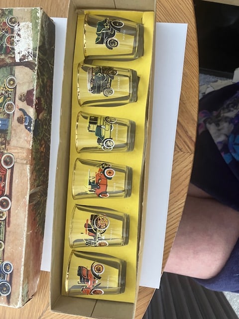 Vintage Shot Glasses x 6 - 4