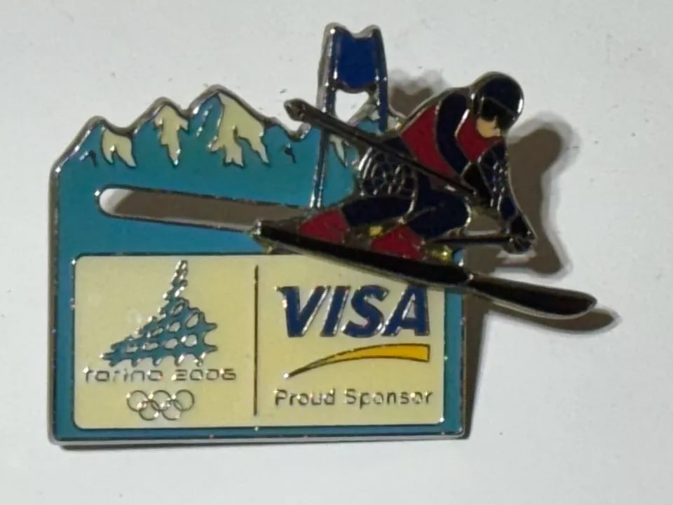 Turin (2006) Winter Olympics Enamel Pin Badge Memorabilia With Moving Skier, VISA Sponsor, Italy - 3