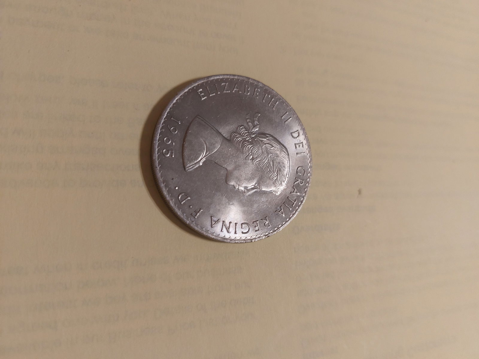 Large Winston Churchill Commemorative Crown 1965 - 2