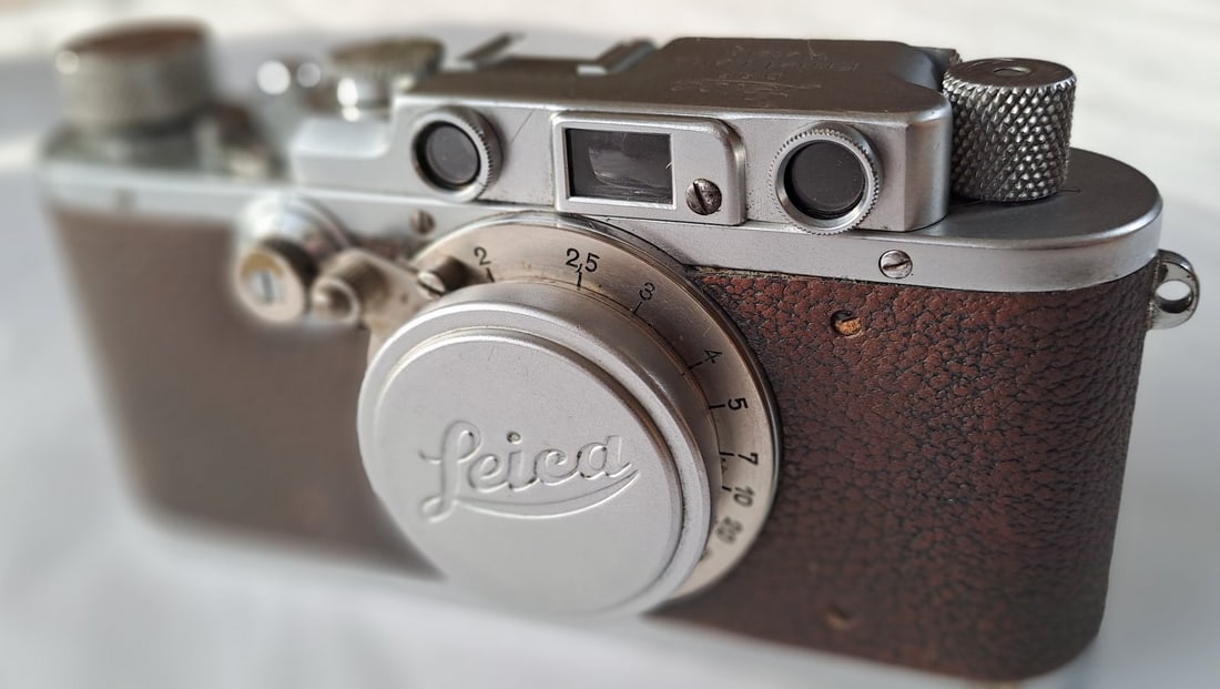 Leica III (Model F) Rangefinder Camera With Leitz Elmar 50mm f/3.5 – 1938 - 12