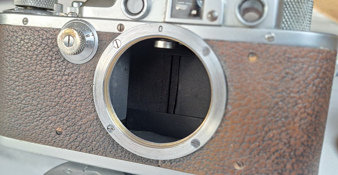 Leica III (Model F) Rangefinder Camera With Leitz Elmar 50mm f/3.5 – 1938 - 7