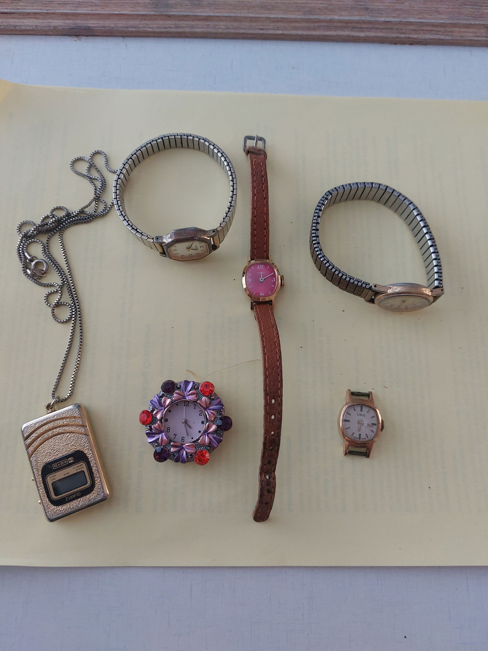 Selection of Vintage Watches: Title: Selection of Vintage Watches Description: Selection of vintage ladies watches Oris without strap Accurate with stretchy strap Timex with leather strap Fashion watch with crystal