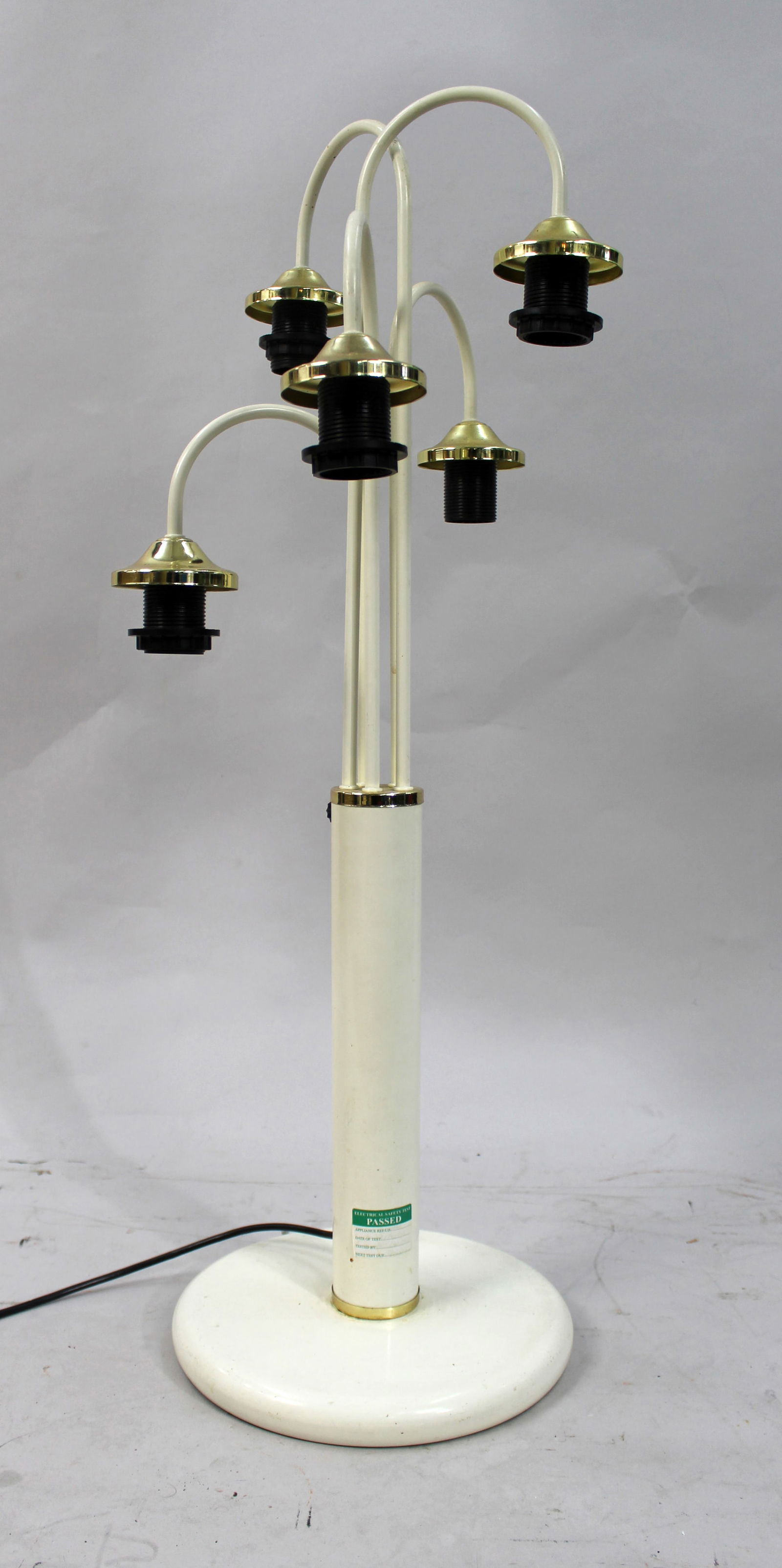Vintage Mid Century Table Lamp: Title:Vintage Mid Century Table Lamp Description: Vintage Mid Century Table Lamp Good size vintage five light table lamp Height 85 cm Without shades as pictured. The lights wo