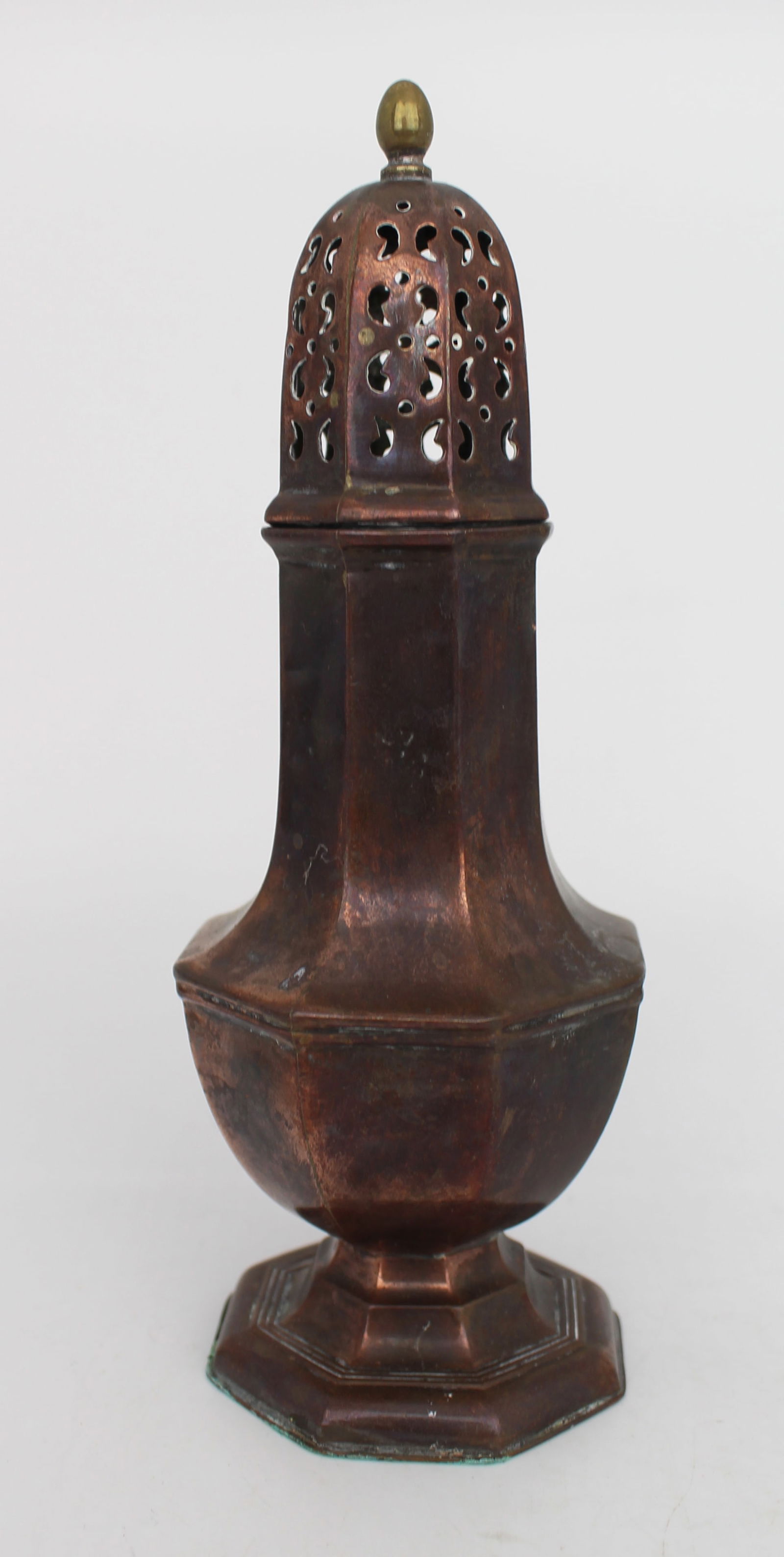 Antique Silver Plated Sugar Caster: Title:Antique Silver Plated Sugar Caster Description: Antique Silver Plated Sugar Caster. Measures 6.5 x 6.5 x 18.5 (height) cm. Condition as pictured; plating heavily worn Condition: Used