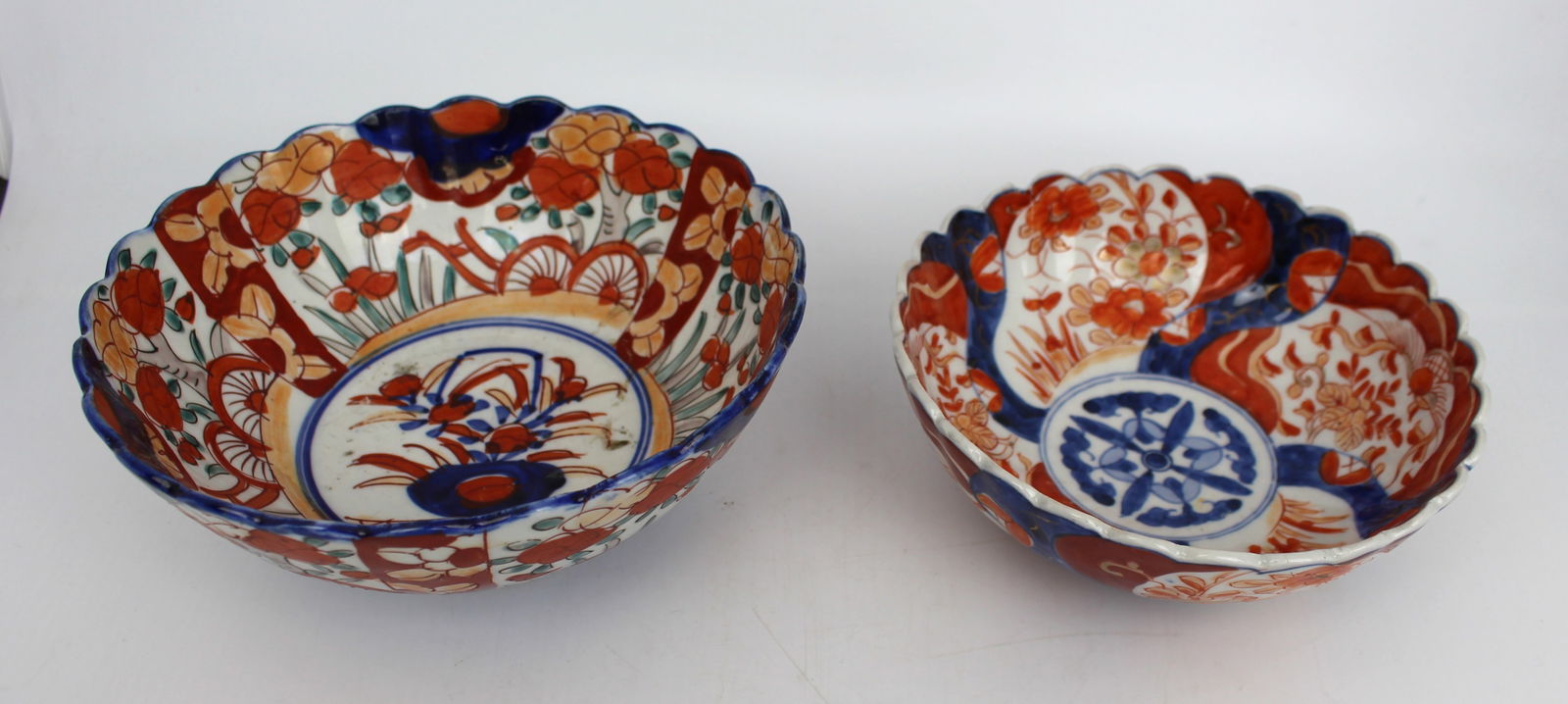 Pair of Japanese Imari Scalloped Bowls – Circa 1900 (1 of 3)