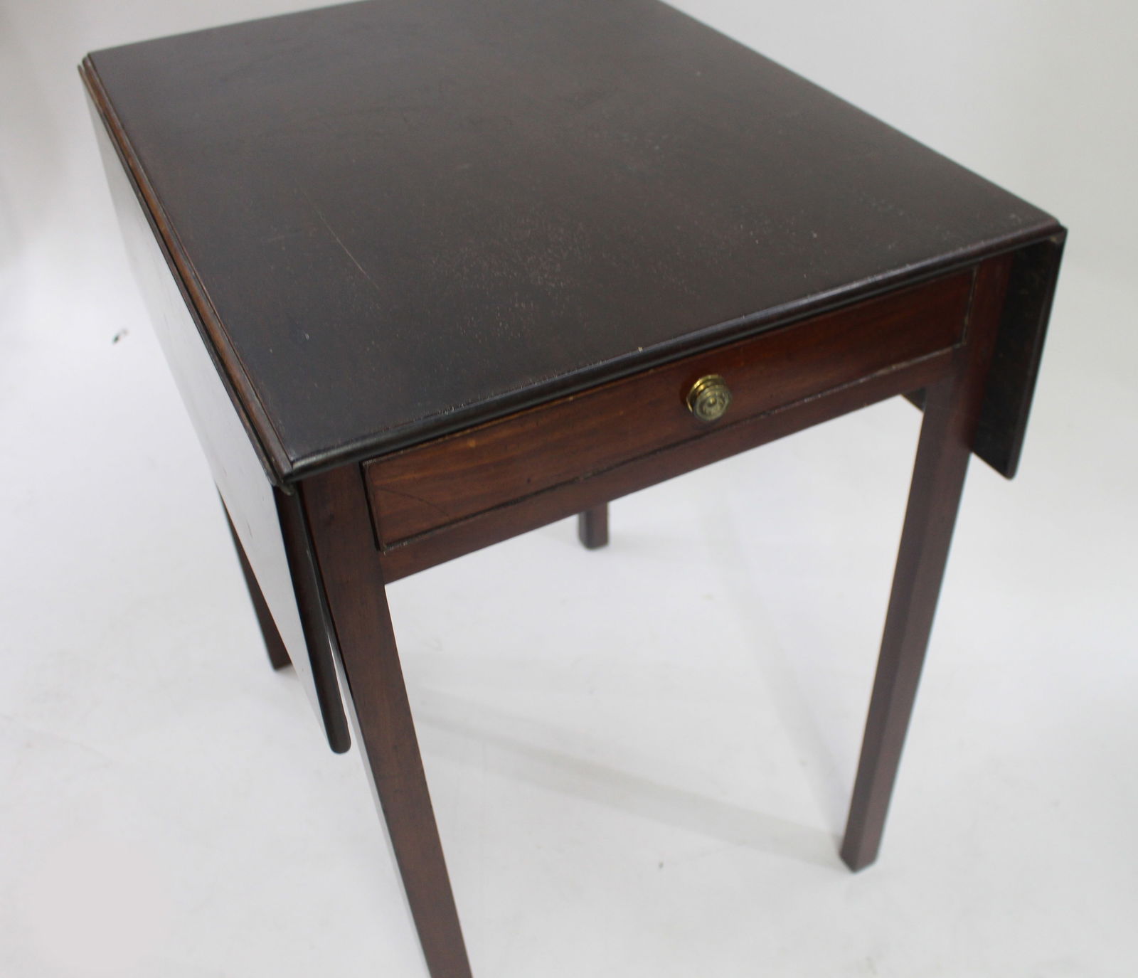 Georgian Mahogany Pembroke Table - 4