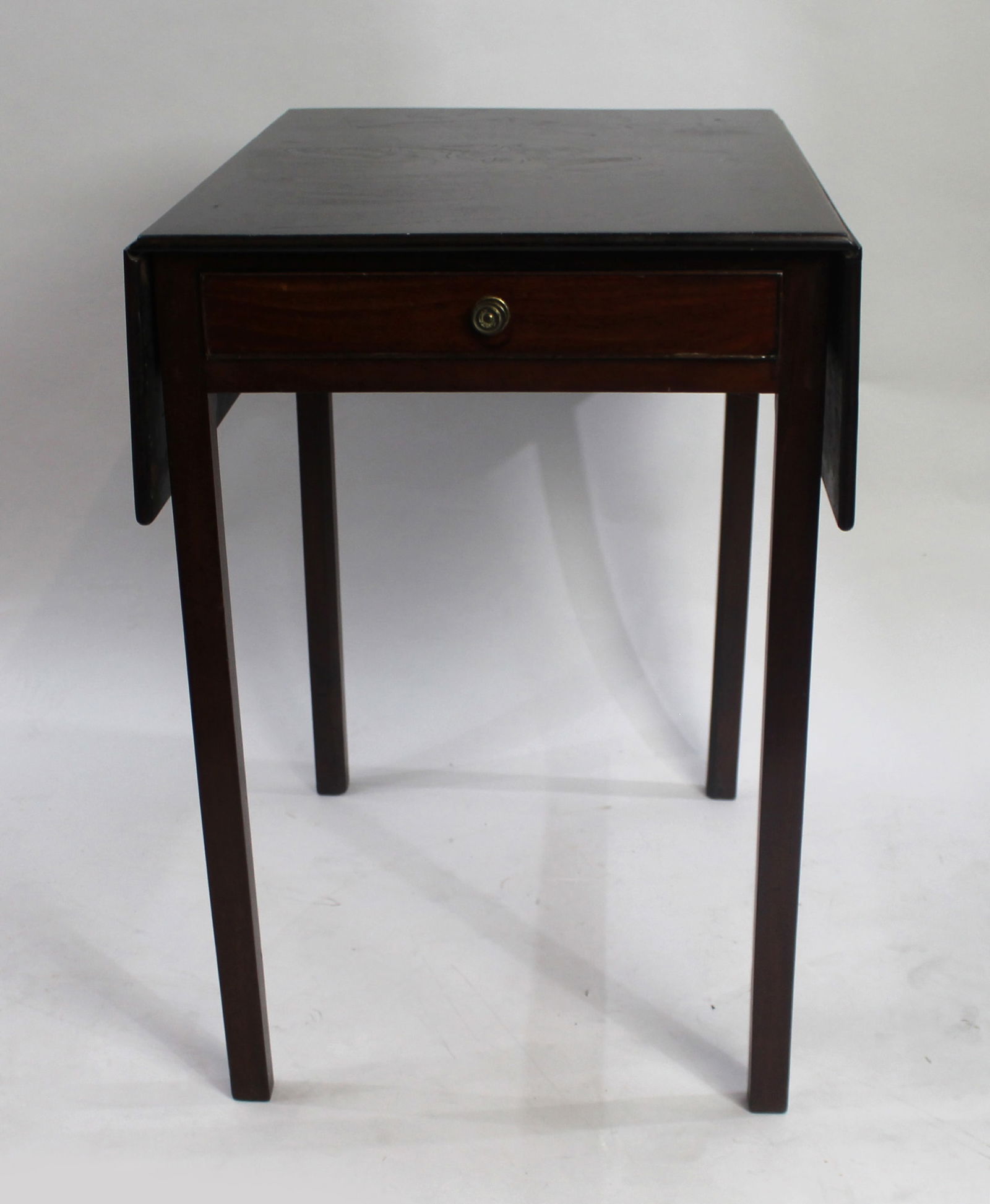 Georgian Mahogany Pembroke Table - 8