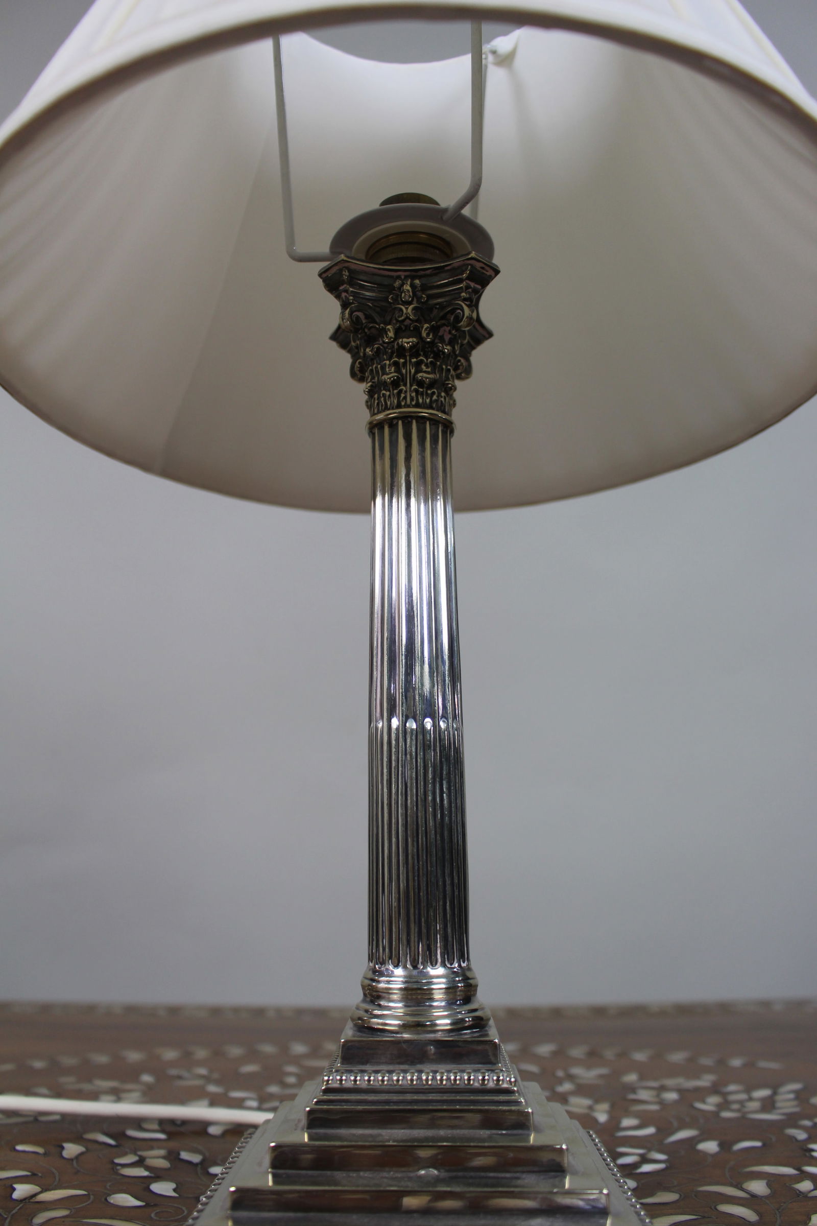 Victorian Silver Plated Corinthian Column Table Lamp - 3