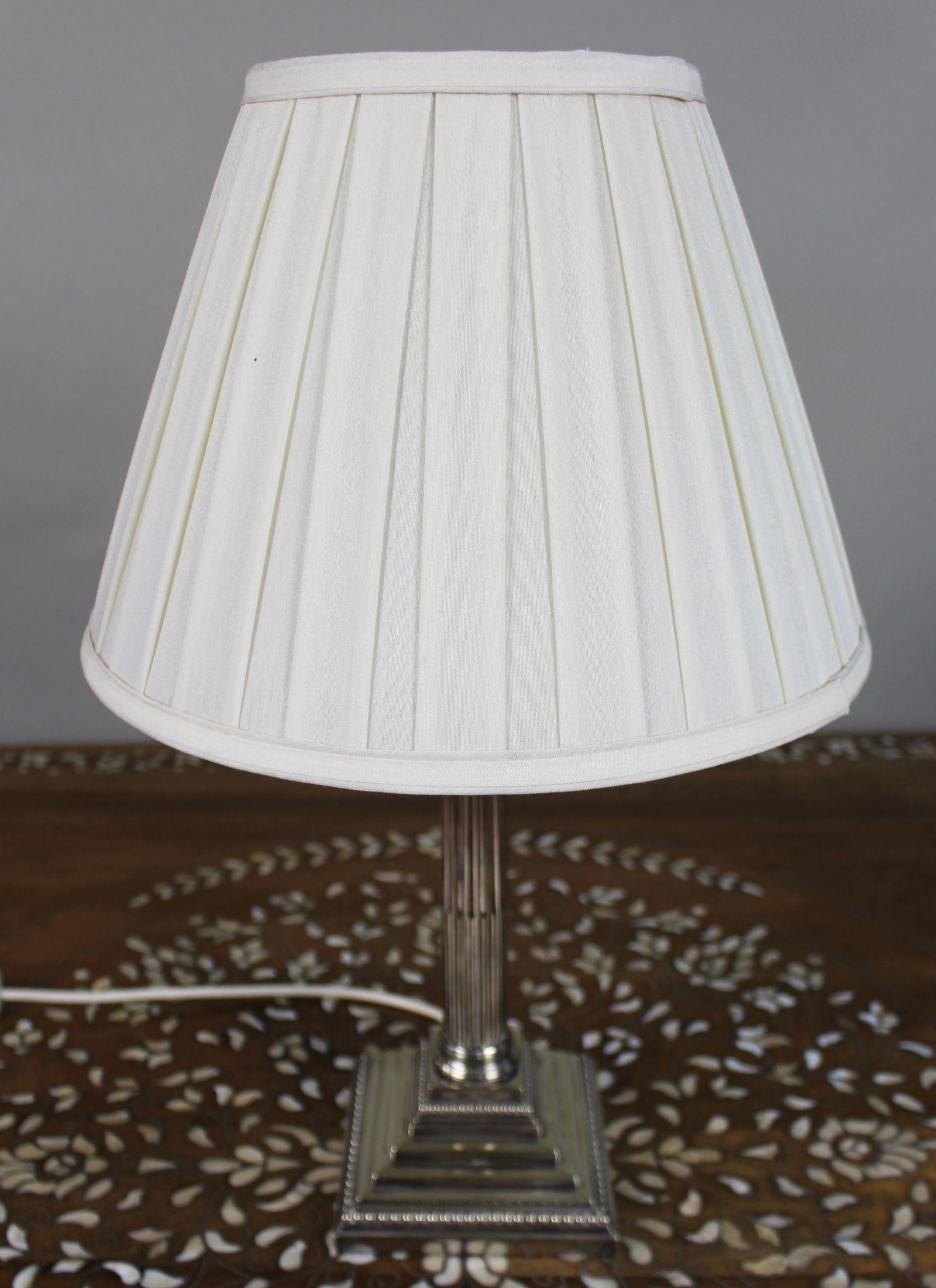 Victorian Silver Plated Corinthian Column Table Lamp - 4