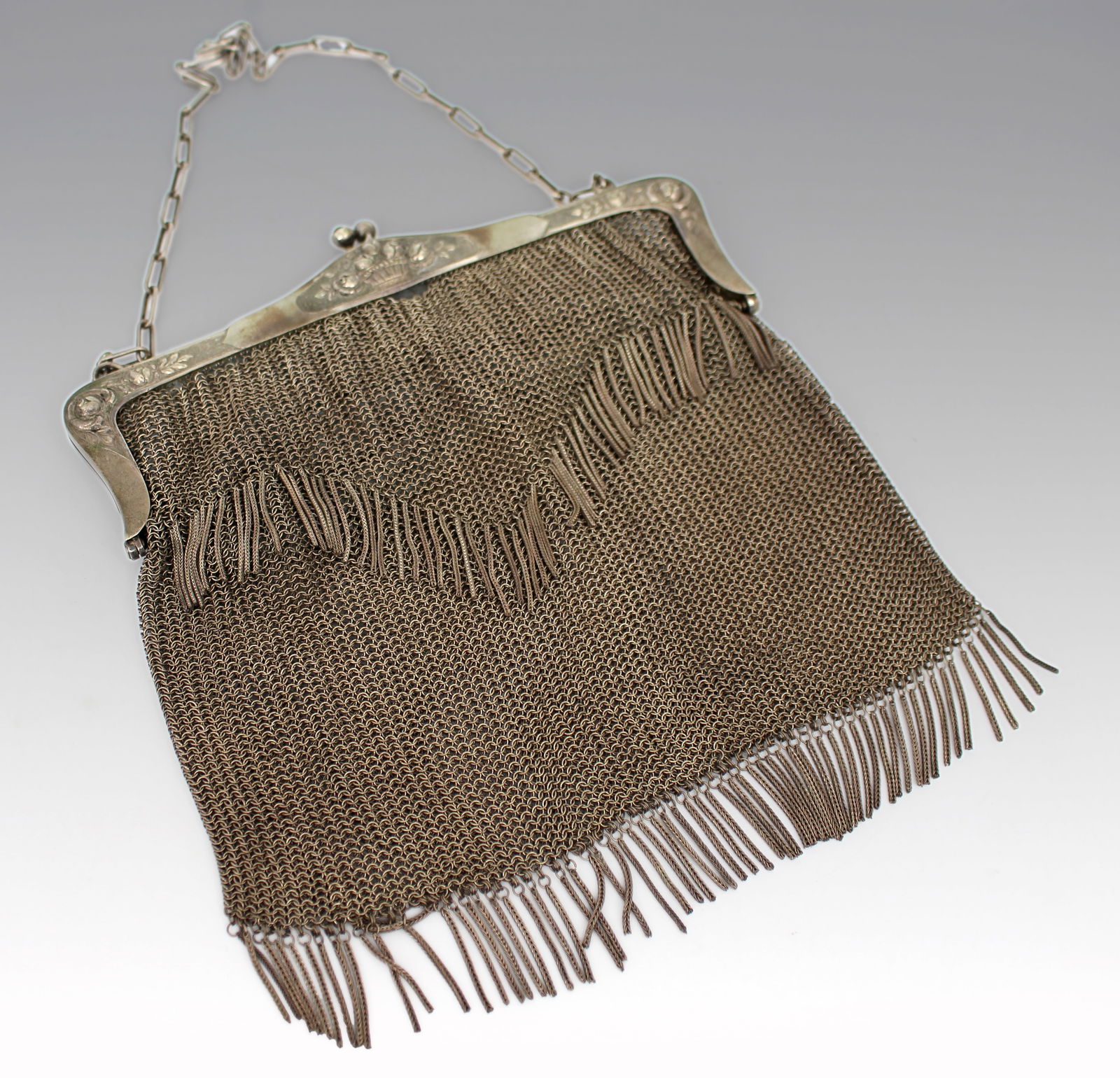 Art Nouveau Alpacca Chainmail Purse c.1900: Title:Art Nouveau Alpacca Chainmail Purse c.1900 Description: Fine Art Nouveau Alpacca Chainmail Purse Turn of the century, circa 1900. A charming Art Nouveau period chainmail purse featuring a