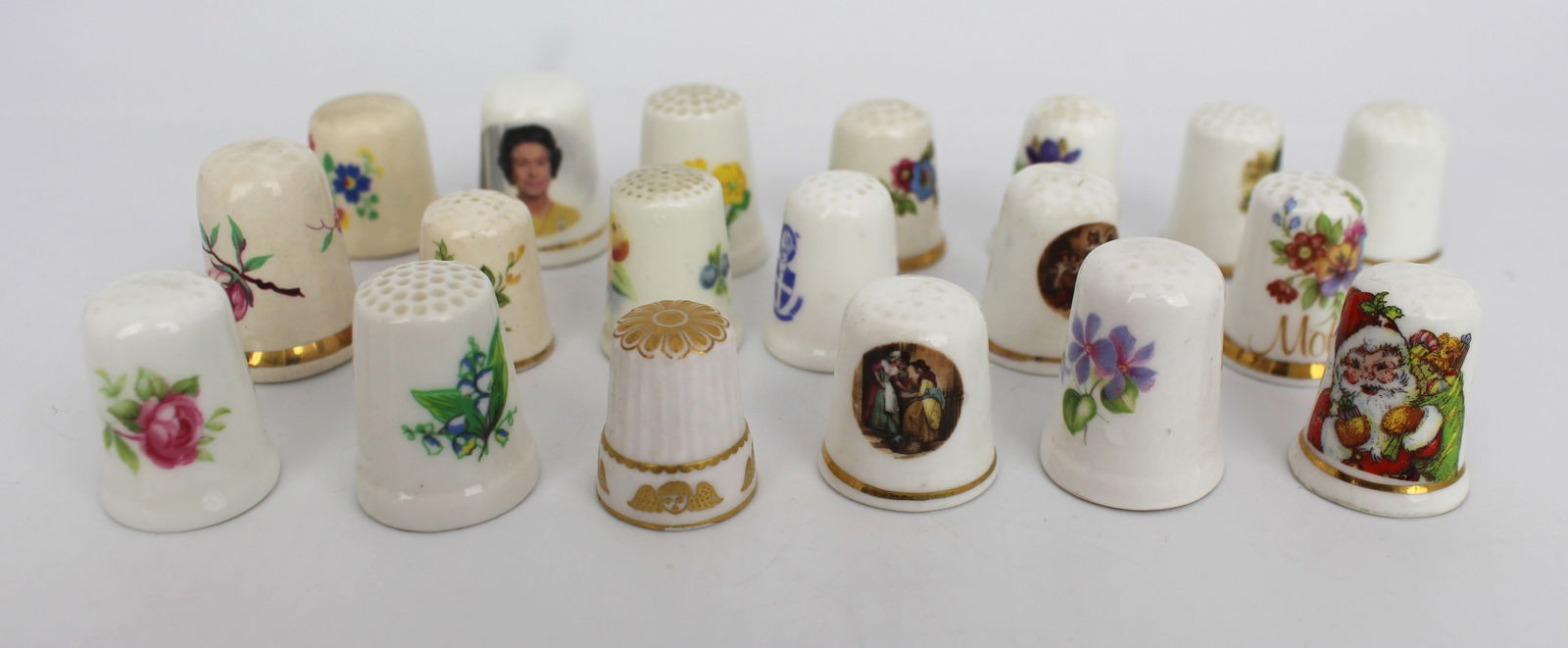 Collection of 19 Vintage Porcelain Thimbles: Title:Collection of 19 Vintage Porcelain Thimbles Description: Collection of 19 Vintage Porcelain Thimbles Condition: Used Location Category: Antiques
