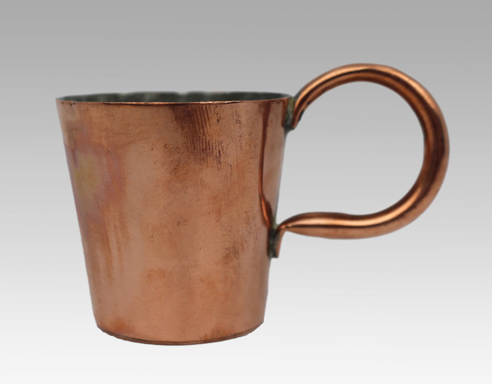 Vintage Copper Naval Rum Measure – ½ Gill – Marked “GI ½ LL” & Pus: Title:Vintage Copper Naval Rum Measure – ½ Gill – Marked “GI ½ LL” & Pusser’s Rum Description: Vintage Copper Naval Rum Measure – ½ Gill –