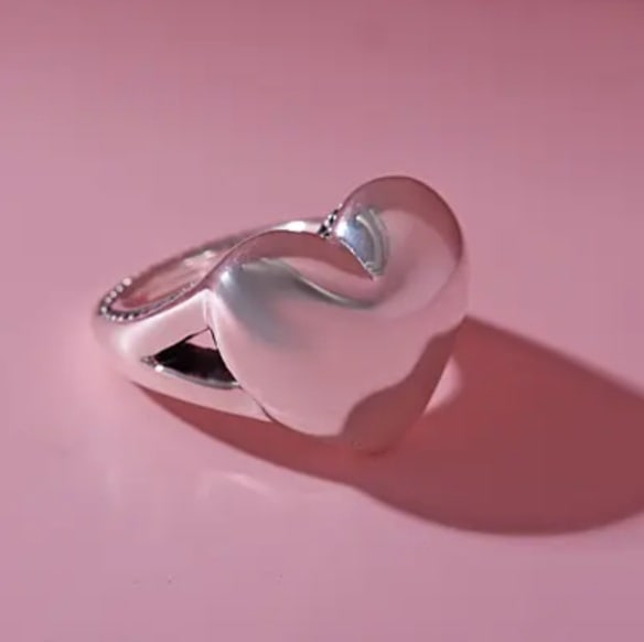 New! Sterling Silver Heart Ring (1 of 5)