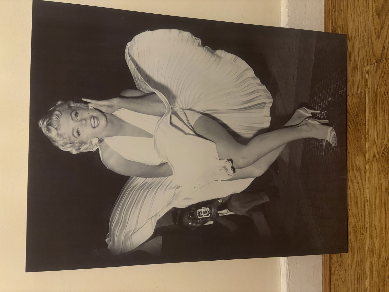 Marylin Monroe Poster Large Framed Canvas - 2