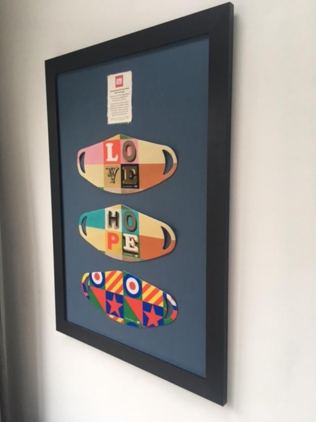 Peter Blake (1932-) Love, Hope, Britain Comic Relief Face Masks Signed, Framed, 2020 - 9