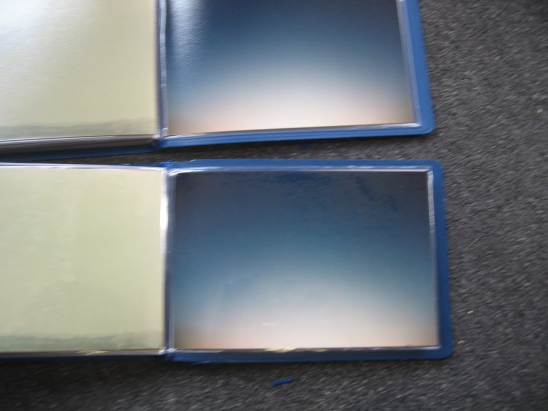 Julian Opie Album Photo's 36 Original Photographs In Album From 1995 1st Edition: Title: Julian Opie Album Photo's 36 Original Photographs In Album From 1995 1st Edition Description: The Julian Opie Photo Album from 1995 features 36 original photographs from the Calais show,