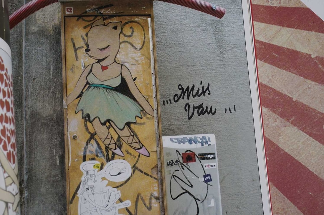 "Spank The Monkey" Shrigley, Invader, Shepard Fairey, Miss Van - Baltic Exhibition Box Set, 2006 - 13