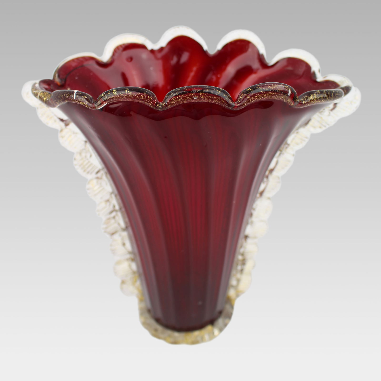 Vintage Italian Murano Ruby Glass Vase with Aventurine - 2