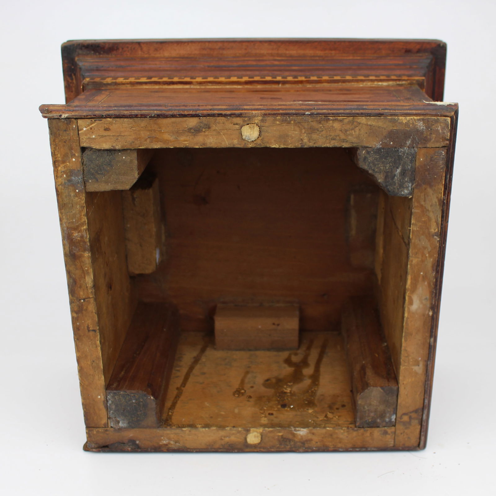 Late Victorian Mahogany Inlaid Pedestal Top Stand - 4