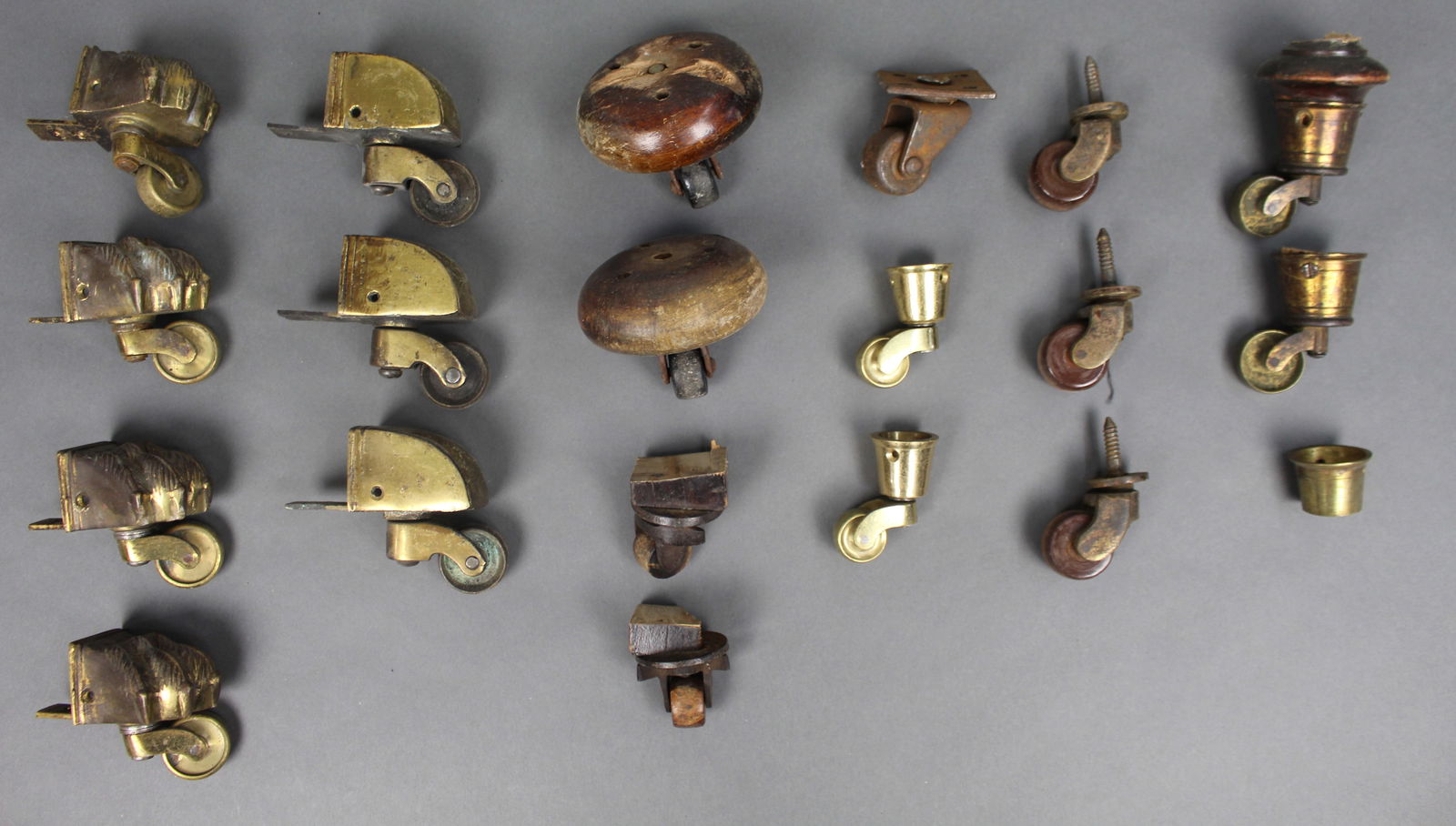 Collection of Antique & Vintage Castors & Wheels: Title: Collection of Antique & Vintage Castors & Wheels Description: Collection of Antique & Vintage Castors & Wheels A mixed collection of antique and vintage furniture castors,