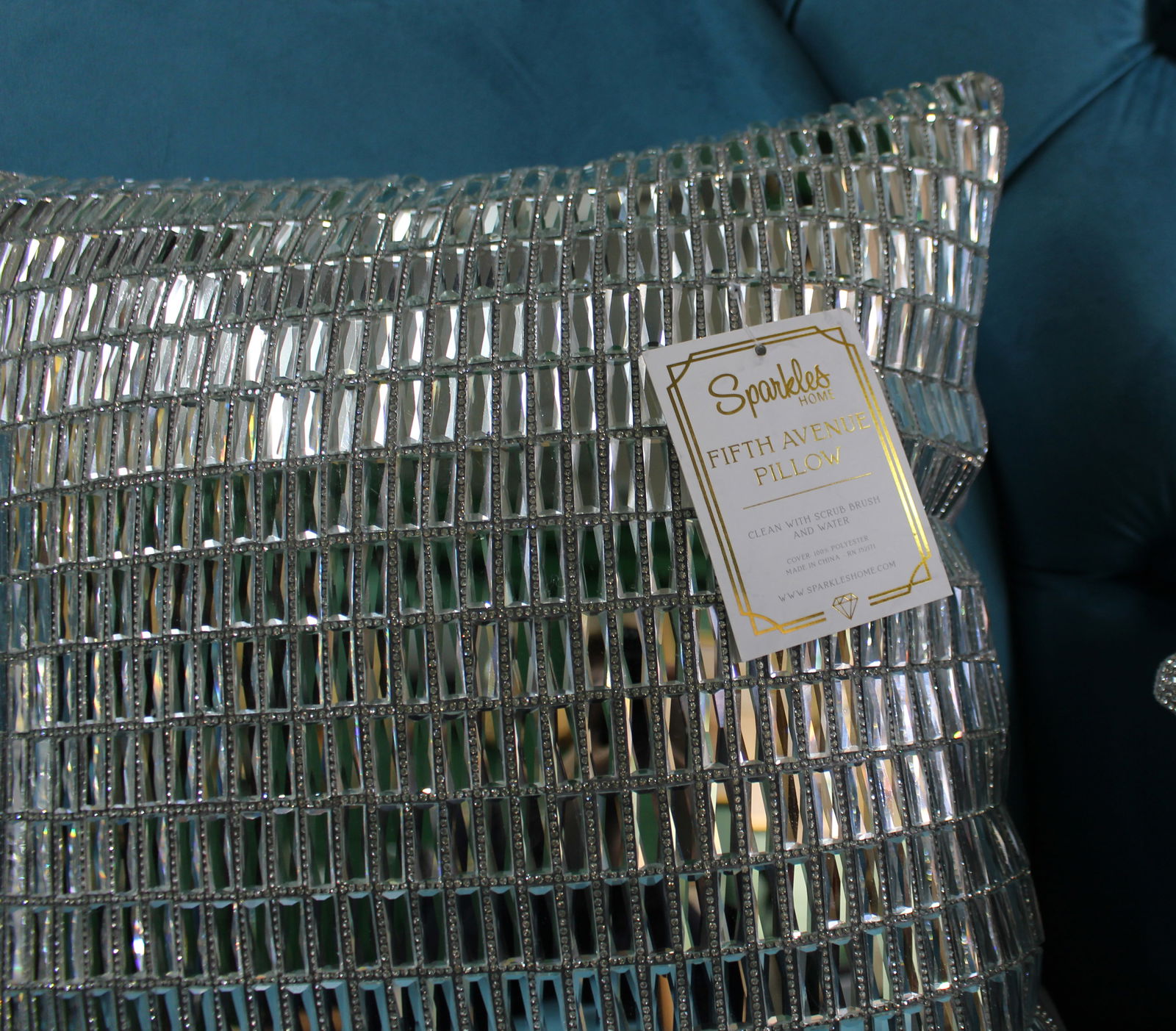 Exquisite Mirror Glass Decorative Pillow (38 x 38 cm) - 2