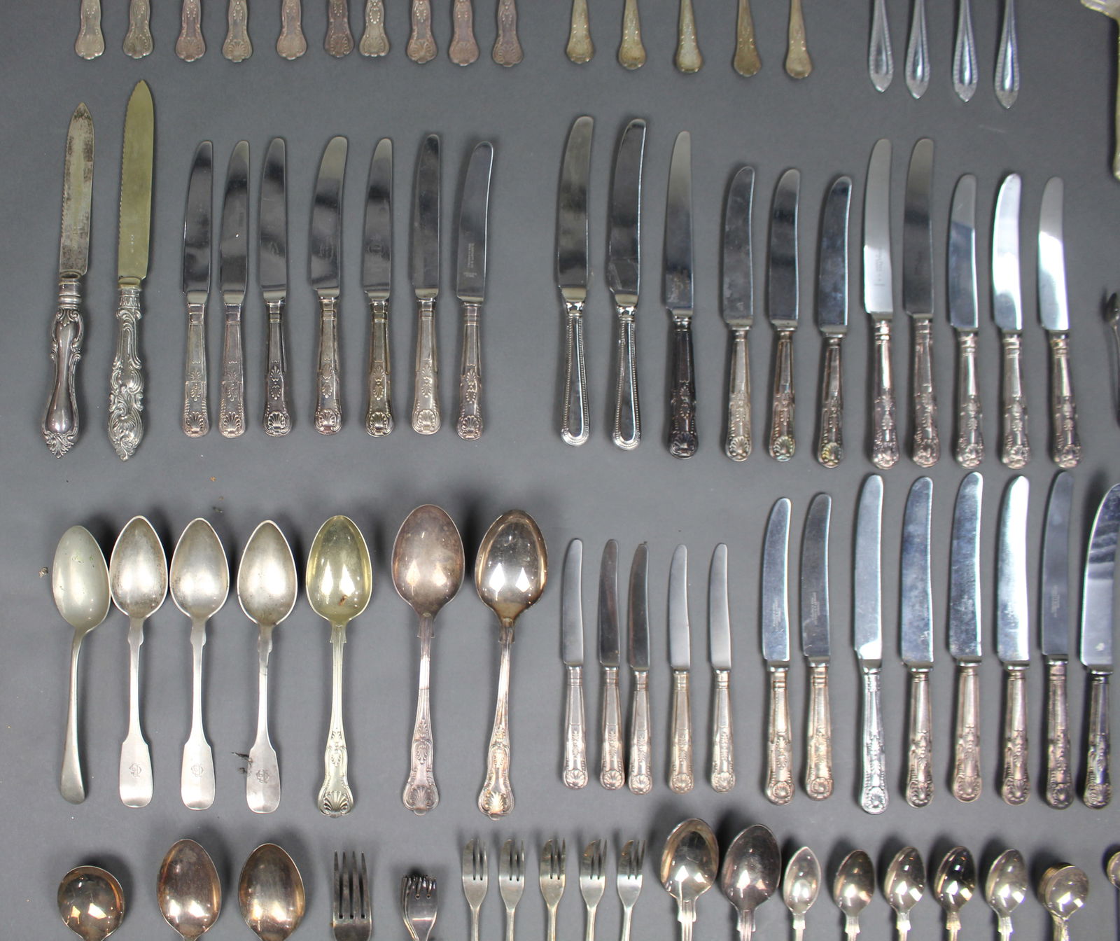 Large Mixed Lot of Vintage Silver-Plated Cutlery – King’s Pattern – 95 Pieces - 4