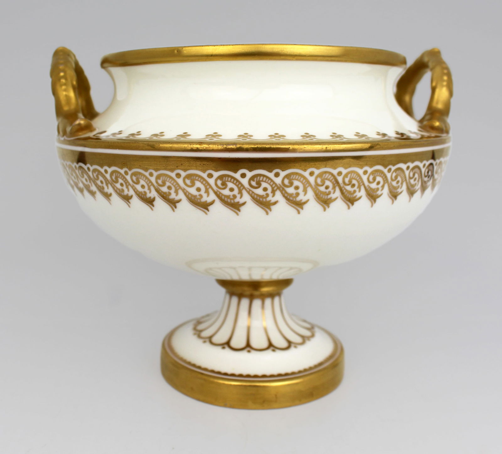 19th Century English White & Gilt Two-Handled Porcelain Urn - 11