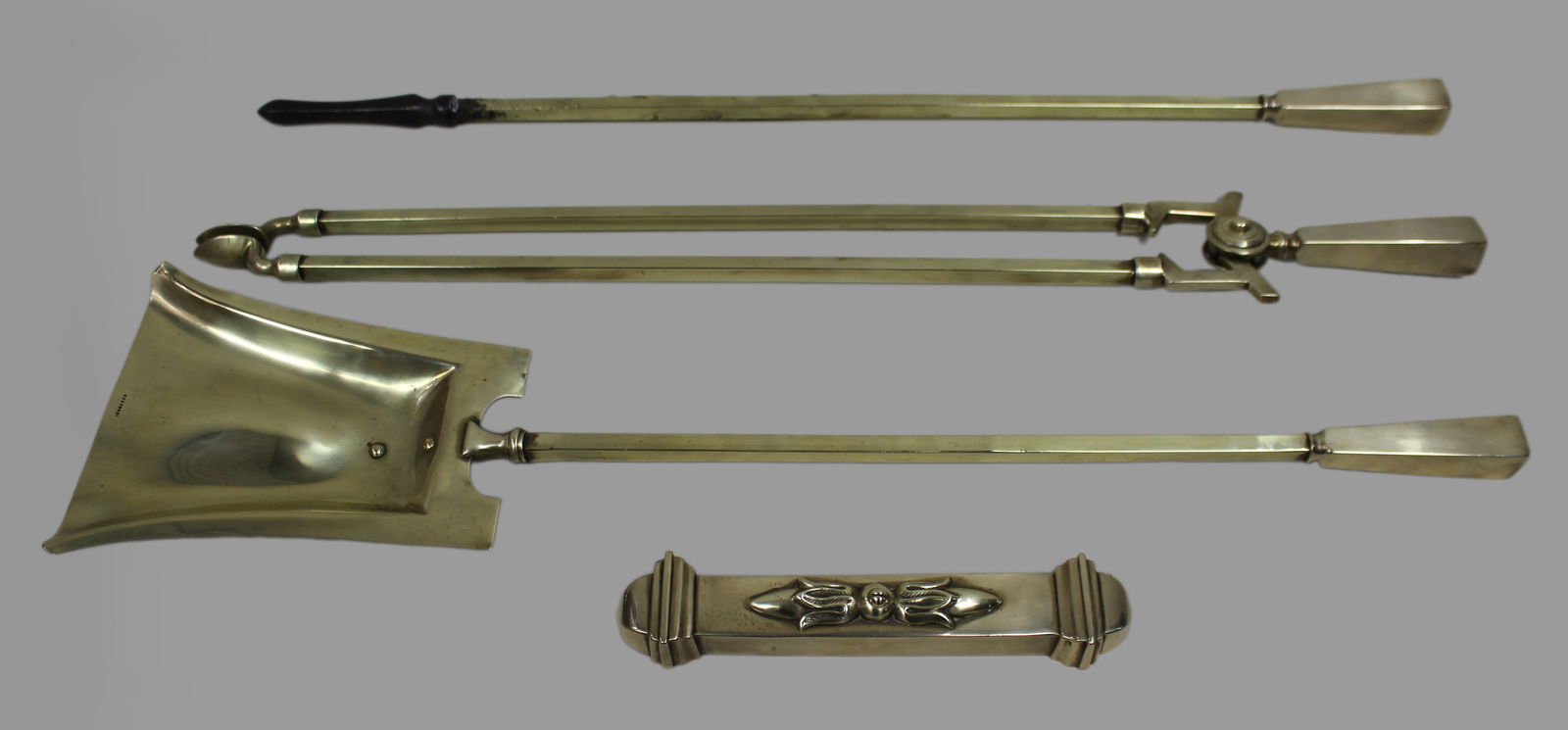 Antique Edwardian Brass Fireplace Fender & Matching Fire Irons - 13