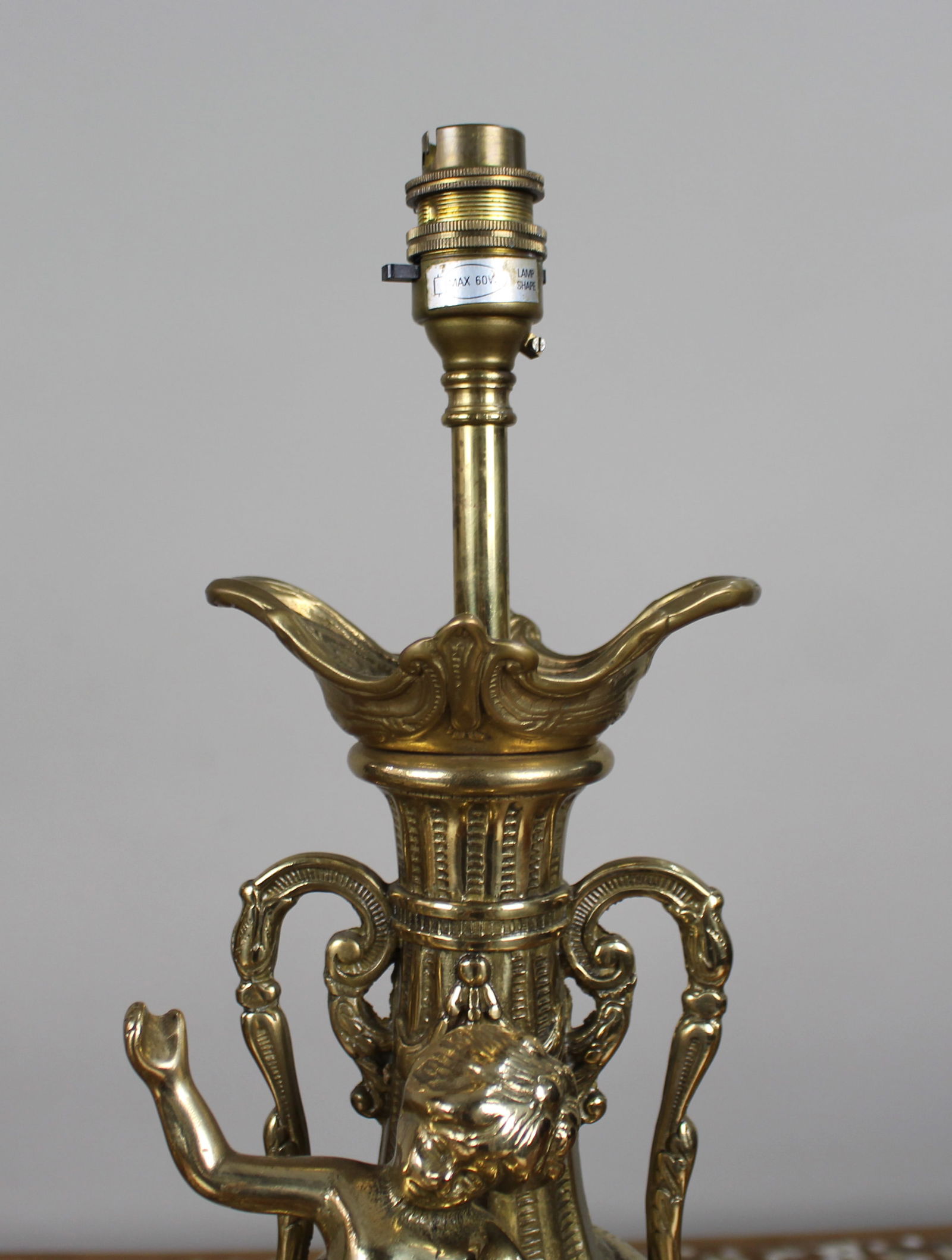 Pair of Vintage Rococo Revival Brass Cherub Table Lamps - 6