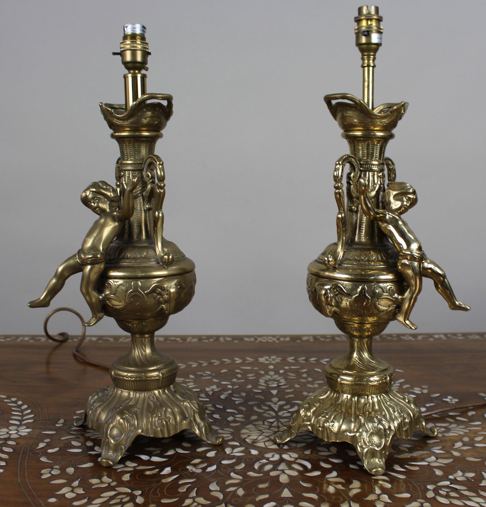 Pair of Vintage Rococo Revival Brass Cherub Table Lamps - 8