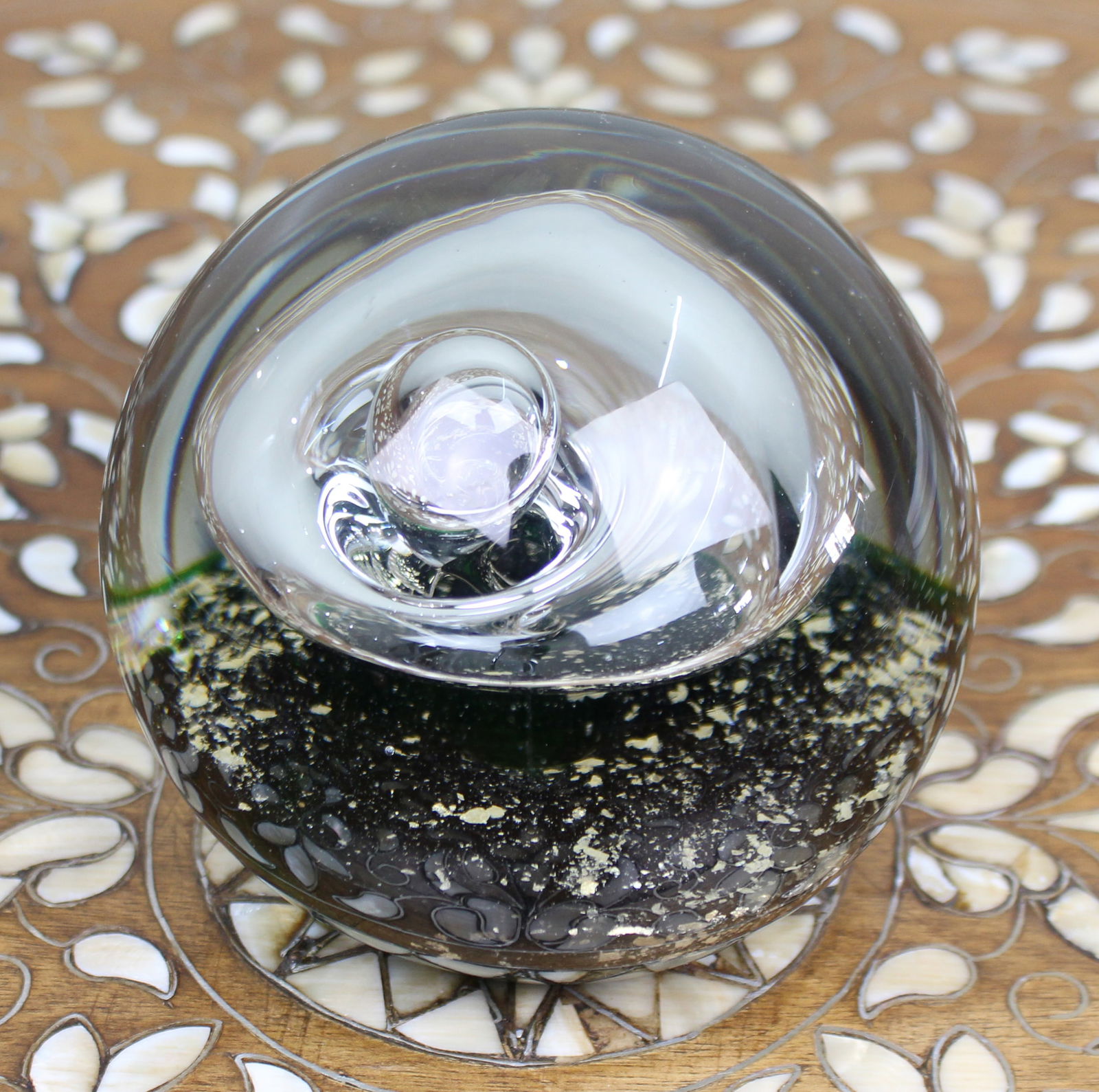 Large Vintage Gass Paperweight (1 of 4)