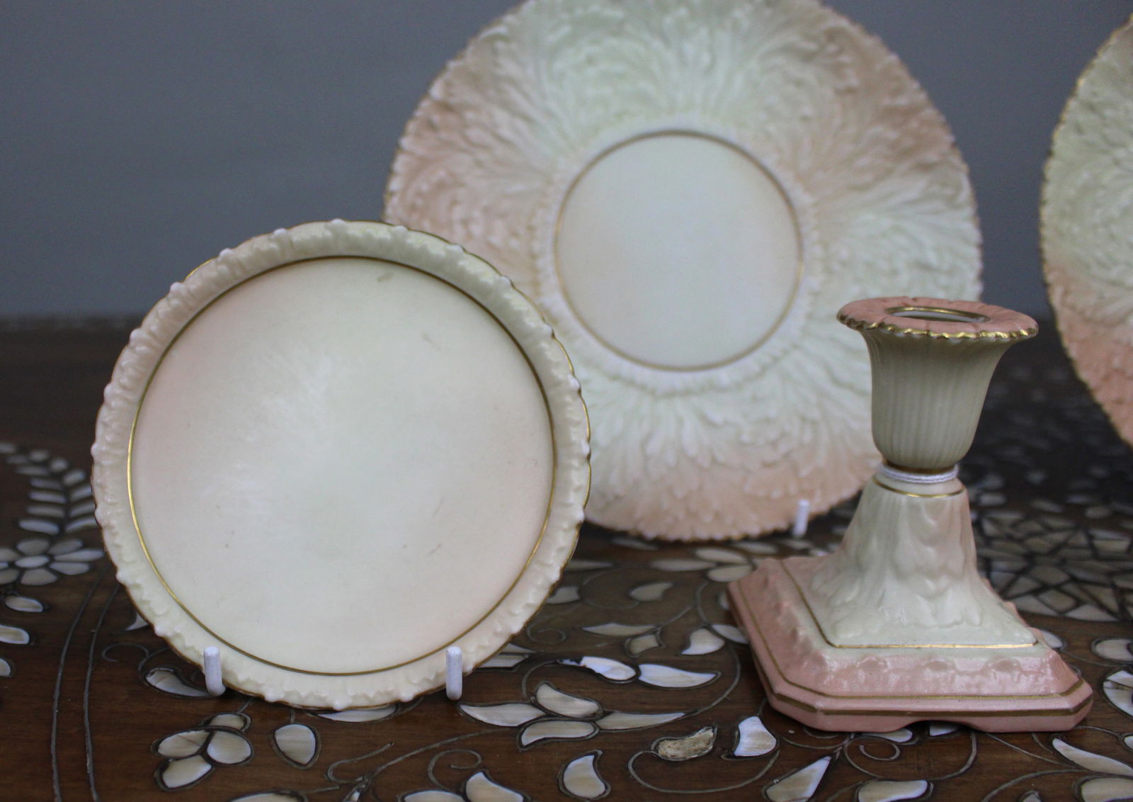 Collection of Antique Locke & Co Worcester ‘Blush Ivory’ Porcelain - 3
