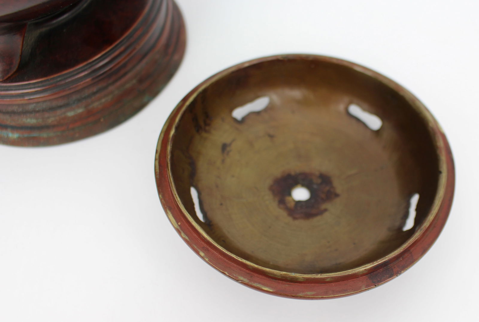 Antique Chinese Cloisonné Bronze Tripod Censer, c.1890 - 15