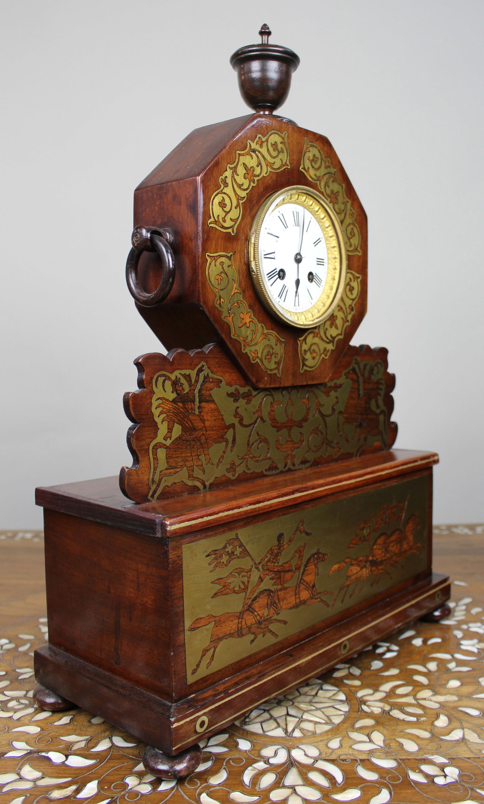 Antique 19th-Century Brass Inlaid Mantel Clock - 4