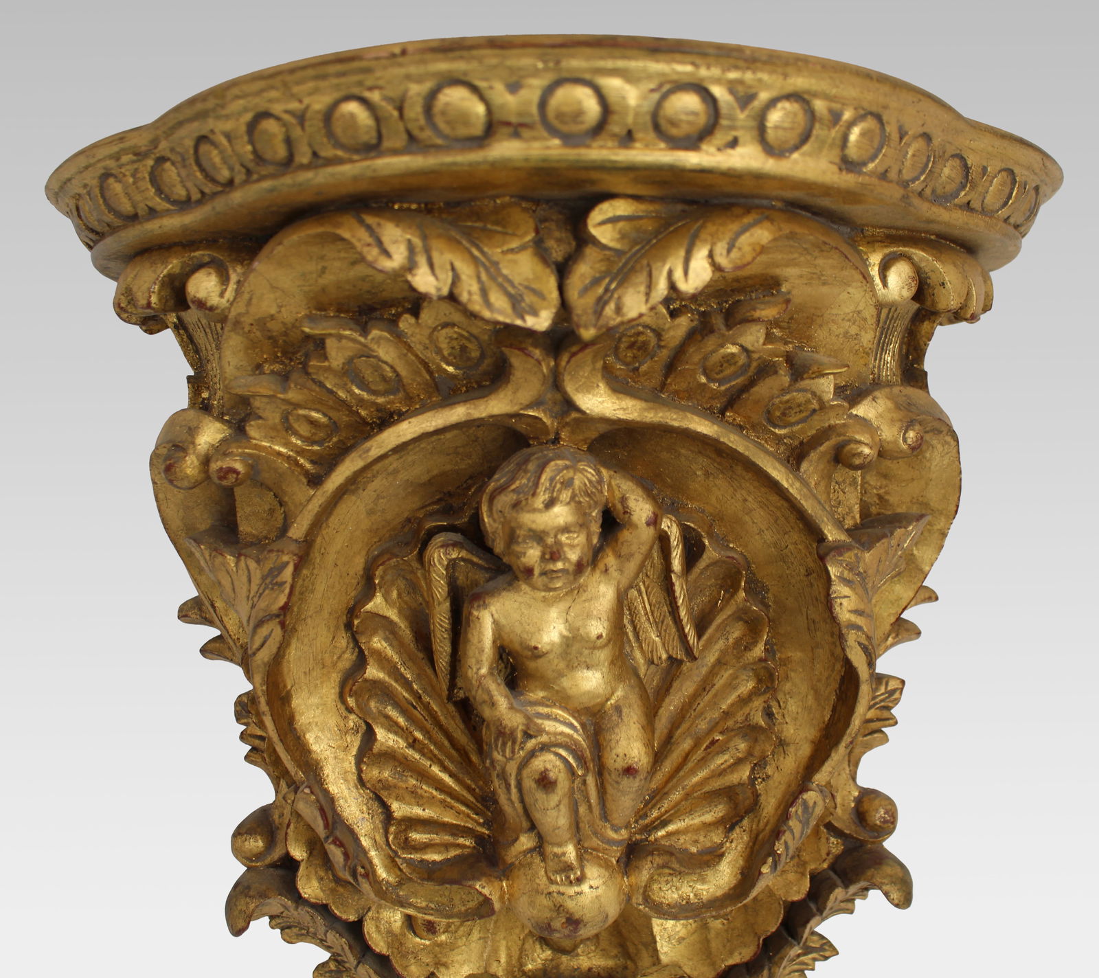 Pair of Carved Giltwood Wall Brackets with Cherub Motifs - 11