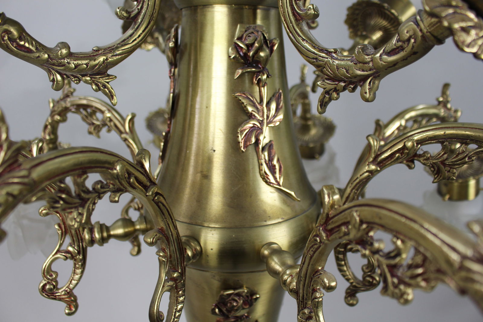 Vintage 12 Light French Brass Chandelier with Glass Shades - 5