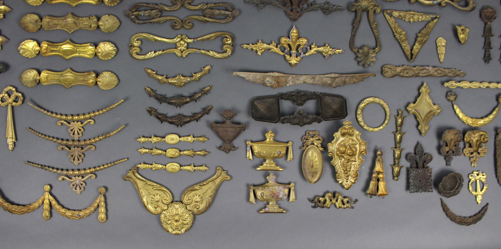 Large Collection of Vintage Brass Furniture Mounts & Decorative Appliqués - 11