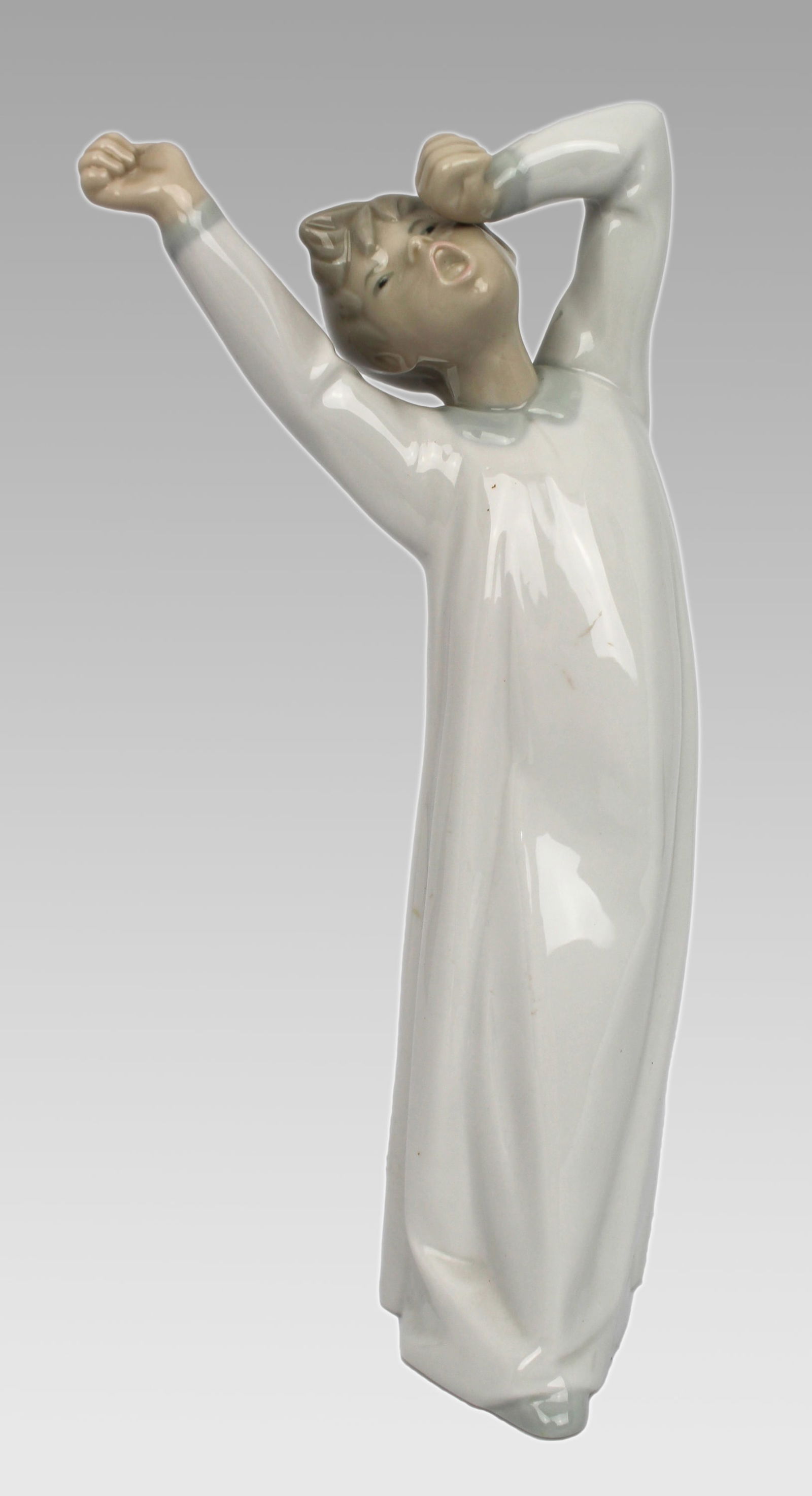 Collection of 3 Figurines 2 Lladro, 1 Nao - 7