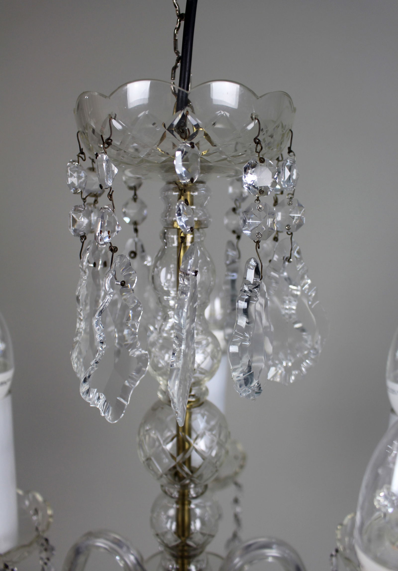 Mid-20th Century French Style 5-Arm Cut Glass and Crystal Chandelier - 5