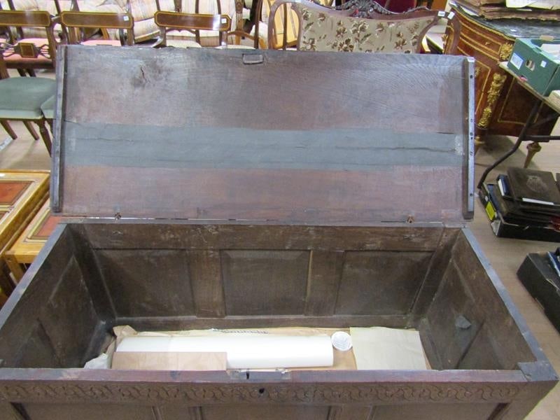 Late 17th c. Oak Three Panel Coffer - 2