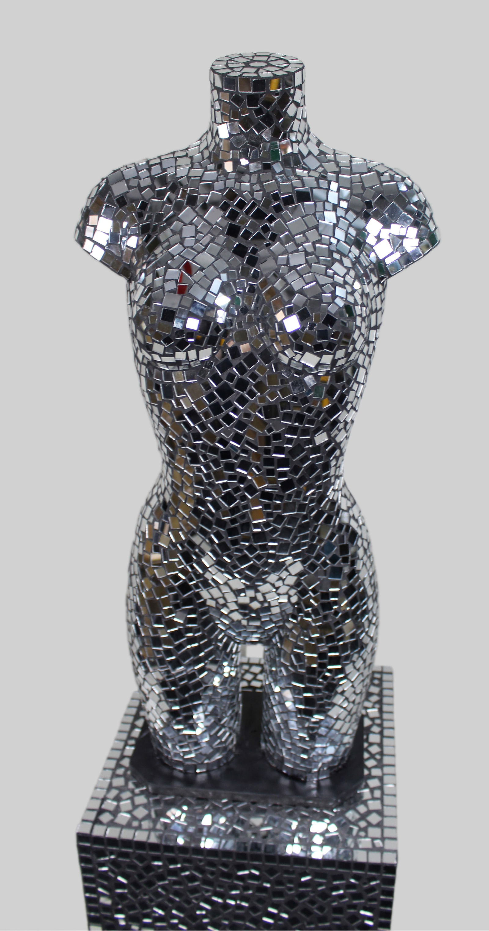 Mirrored Mannequin Torso on Pedestal - 3