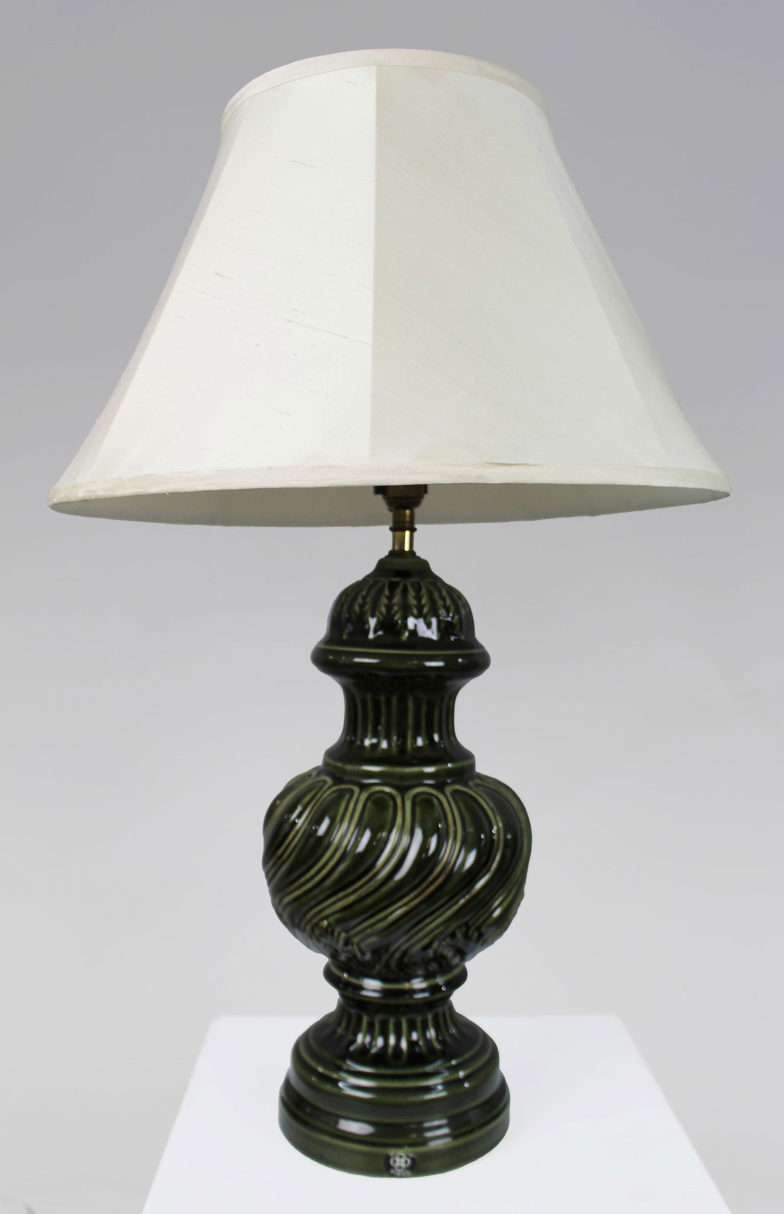Large Royal Doulton Green Glazed Table Lamp with Shade - 6