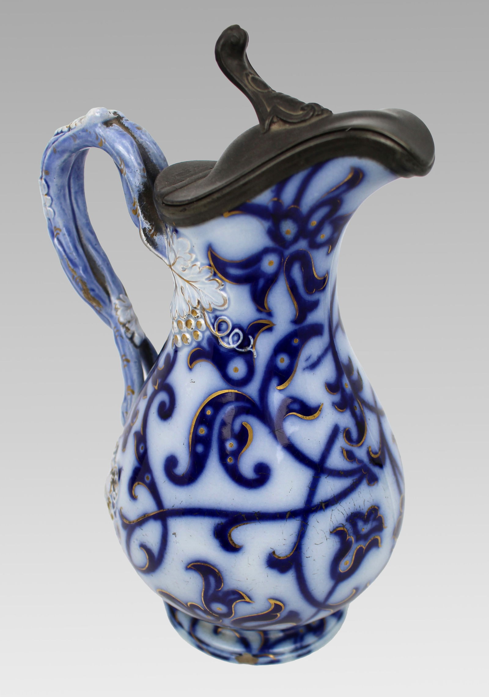 Victorian Flow Blue Relief-Moulded Jug with Pewter Lid, c.1850 - 12