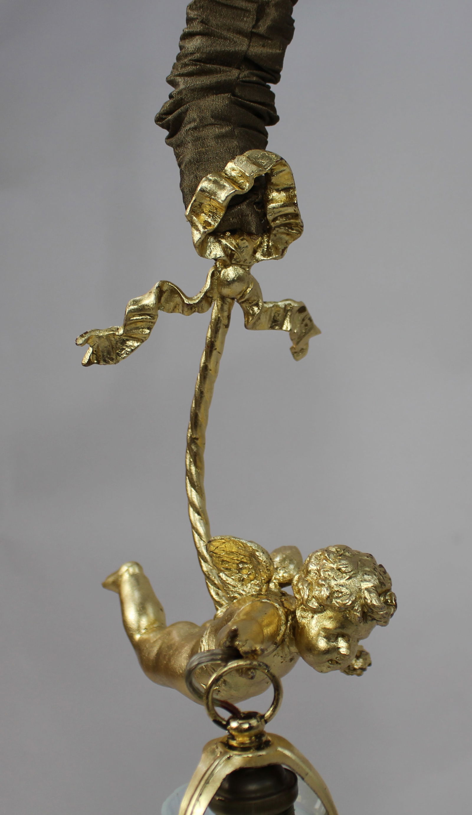 Early 20th Century French Cherub Light with Vaseline Glass Shade - 4