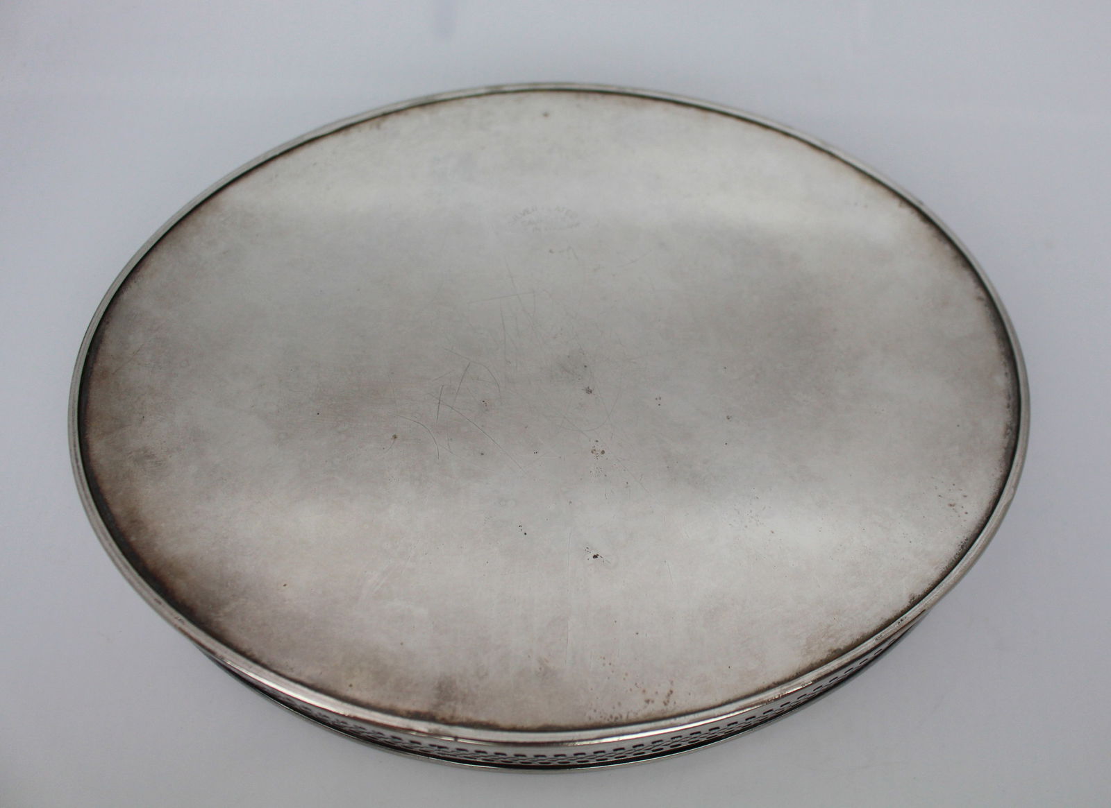 Small Silver Plated Cavalier Galleried Tray - 3