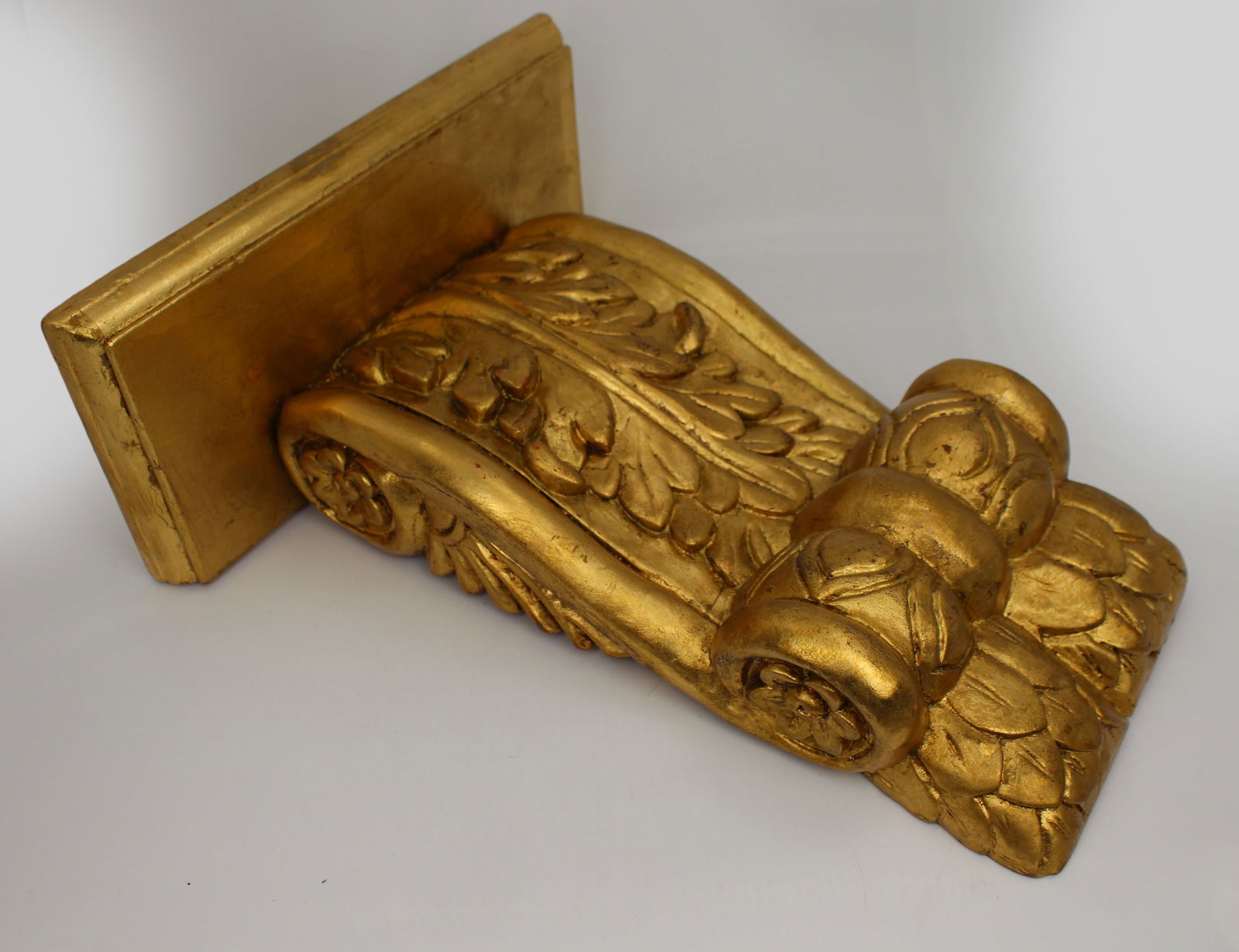Vintage Carved Giltwood Wall Bracket Corbel - 4