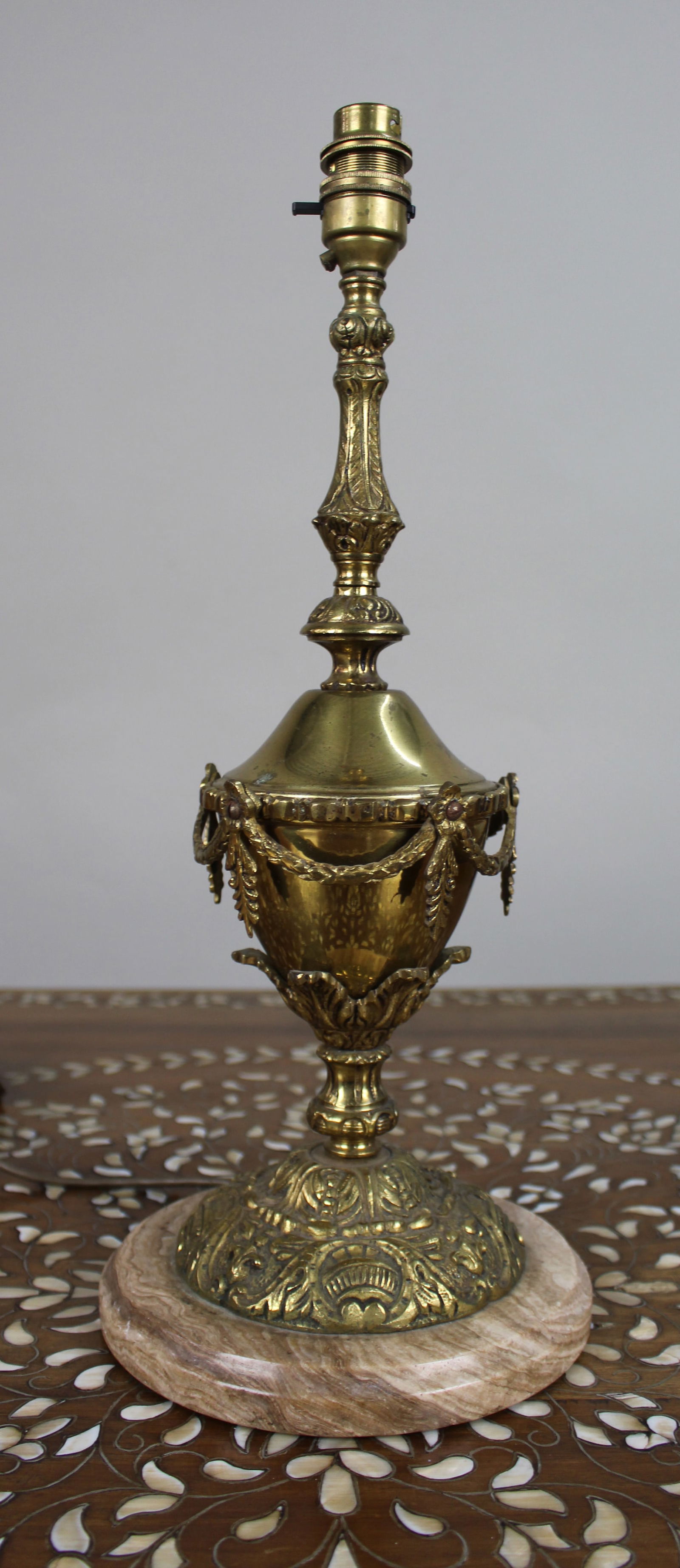Vintage Neoclassical Style Gilt Metal and Marble Table Lamp - 2