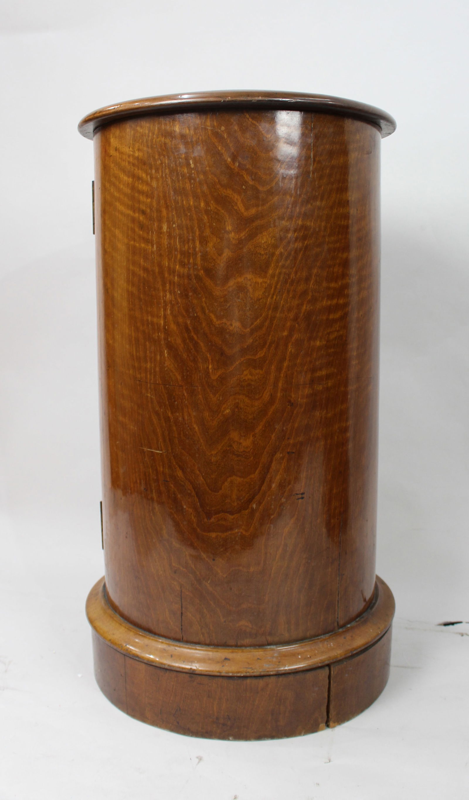 Pair of Victorian Marble Topped Cylindrical Mahogany Pot Cupboards - 7