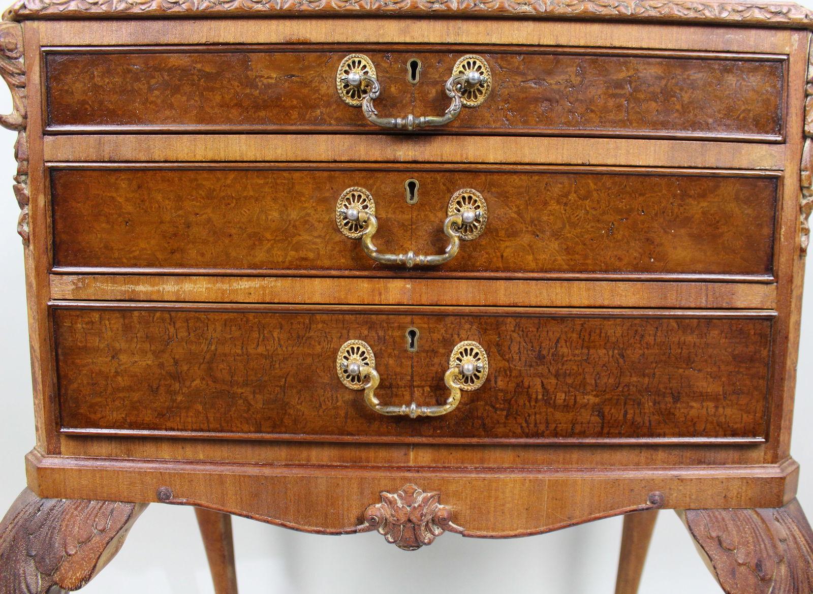 Early 20th c. Carved Walnut Footed Cutlery Chest - 5